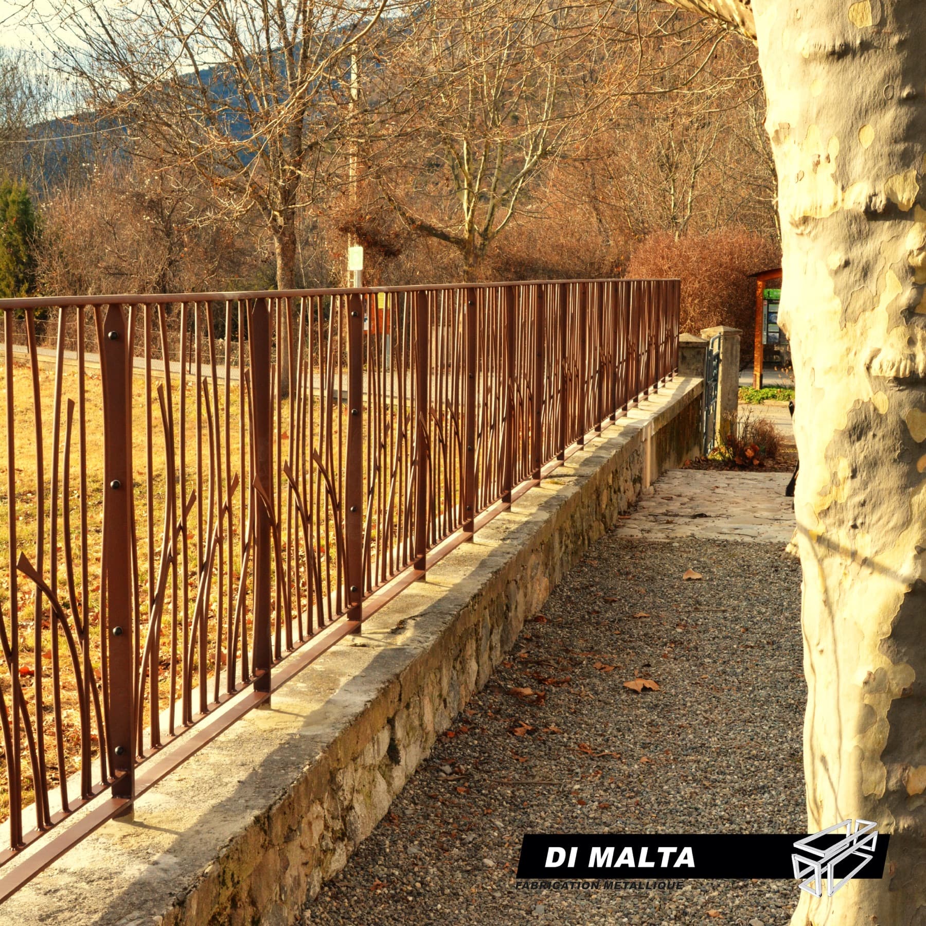 Grille de défense métallique réalisée sur mesure dans les Hautes-Alpes